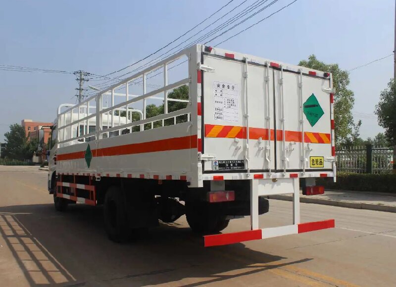 蘇州到吉安危險(xiǎn)品運(yùn)輸